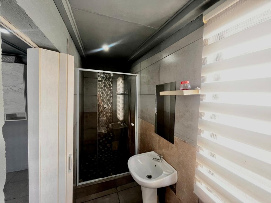 4 Bedroom Property for Sale in Donkerhoek A H North West